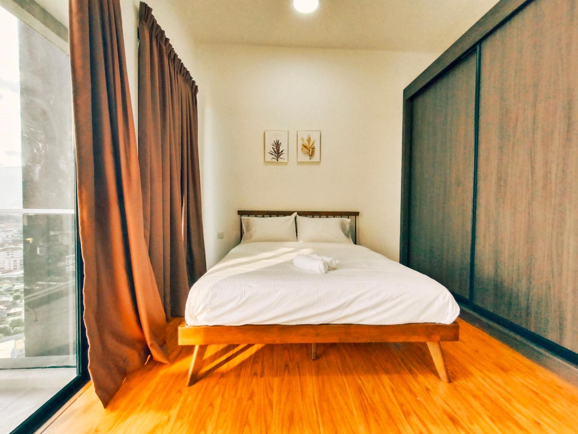 New Georgetown Instagramable 2Br Homestay For 10Pax 无敌美景两房民宿 Beacon Executive Suite Buitenkant foto