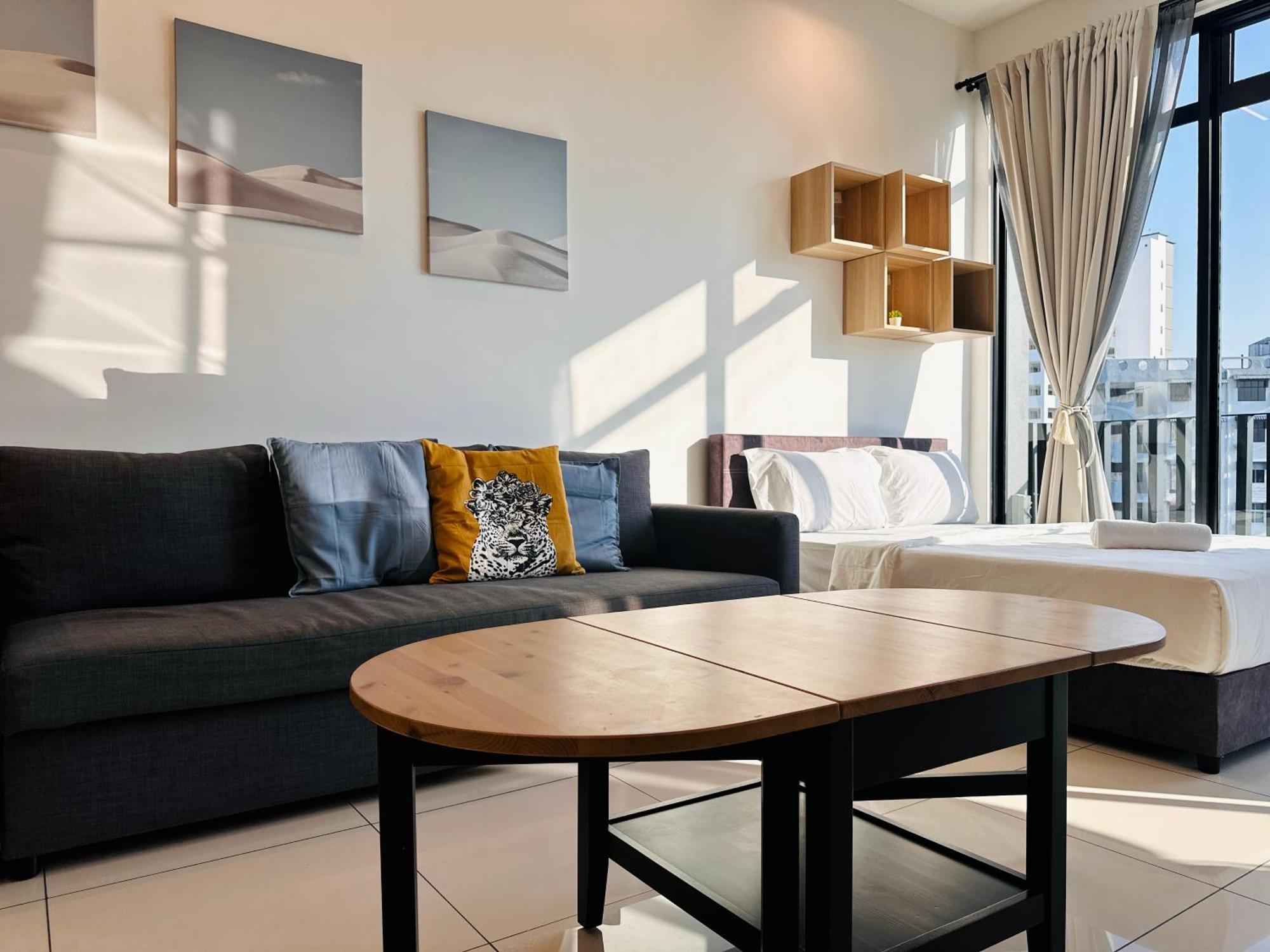 New Georgetown Instagramable 2Br Homestay For 10Pax 无敌美景两房民宿 Beacon Executive Suite Buitenkant foto