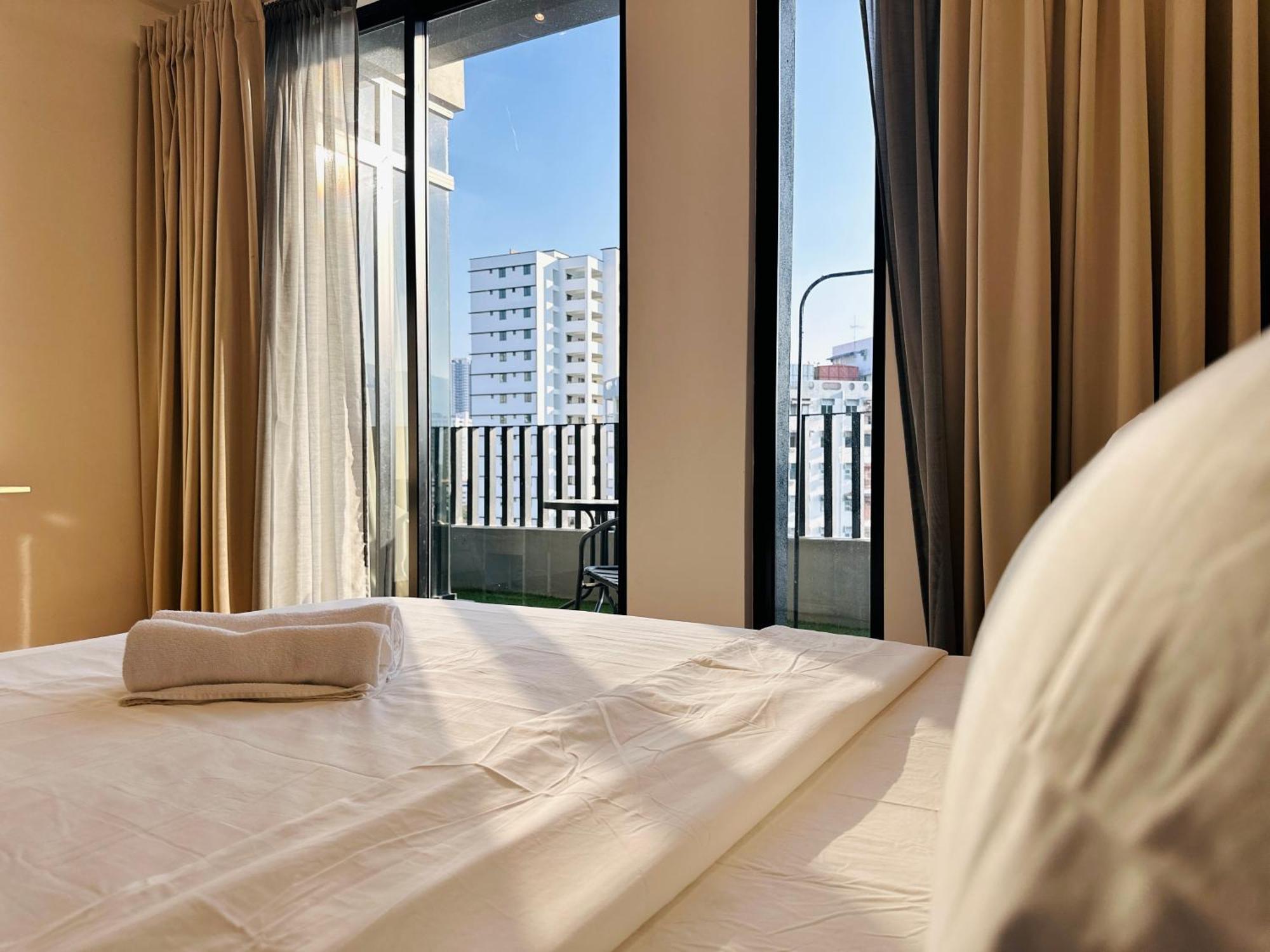 New Georgetown Instagramable 2Br Homestay For 10Pax 无敌美景两房民宿 Beacon Executive Suite Buitenkant foto