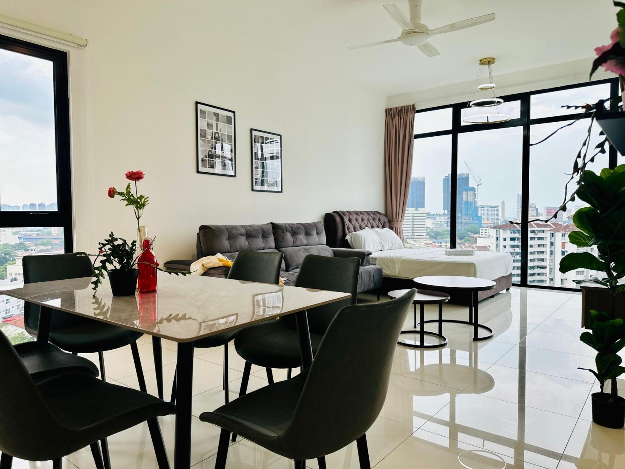 New Georgetown Instagramable 2Br Homestay For 10Pax 无敌美景两房民宿 Beacon Executive Suite Buitenkant foto