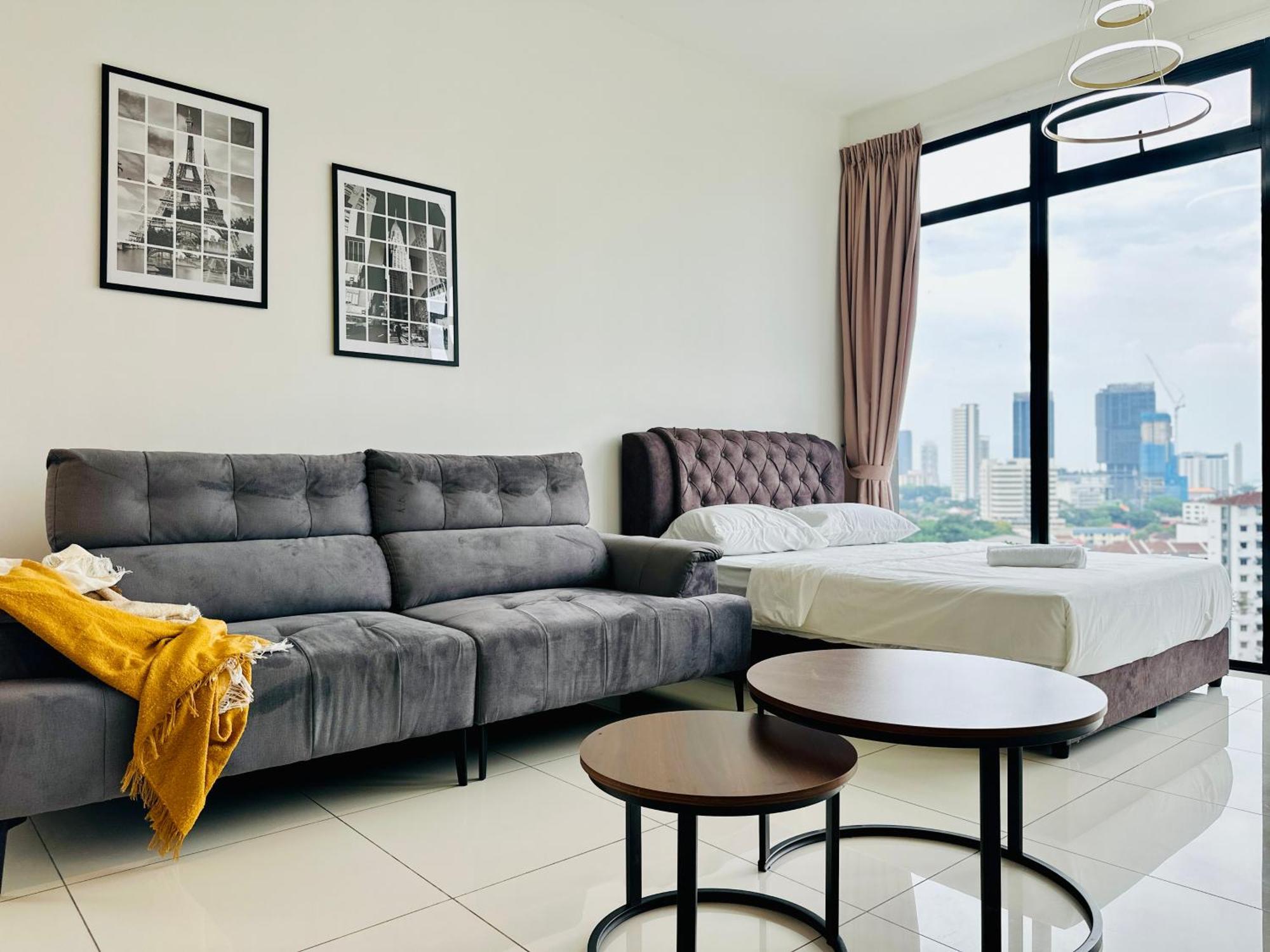 New Georgetown Instagramable 2Br Homestay For 10Pax 无敌美景两房民宿 Beacon Executive Suite Buitenkant foto